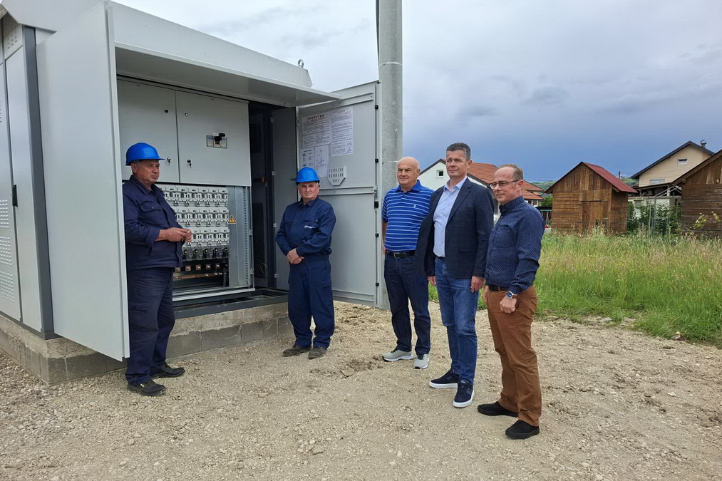 Нова МБТС за стабилнији напон у Дебељацима