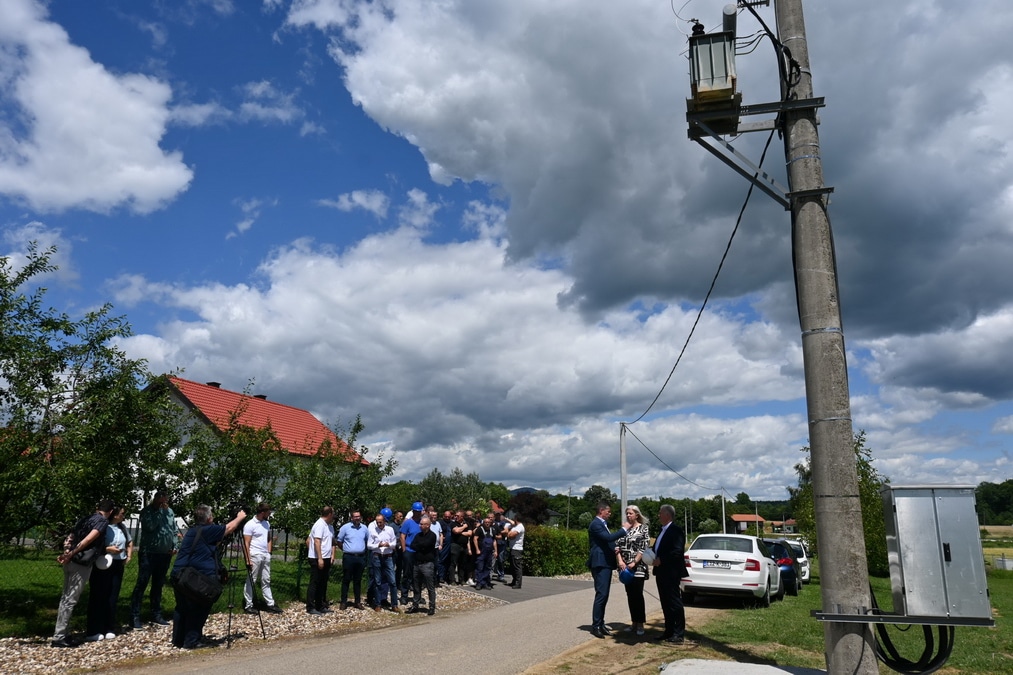 Нова трафостаница за бољи напон у Ситнешима